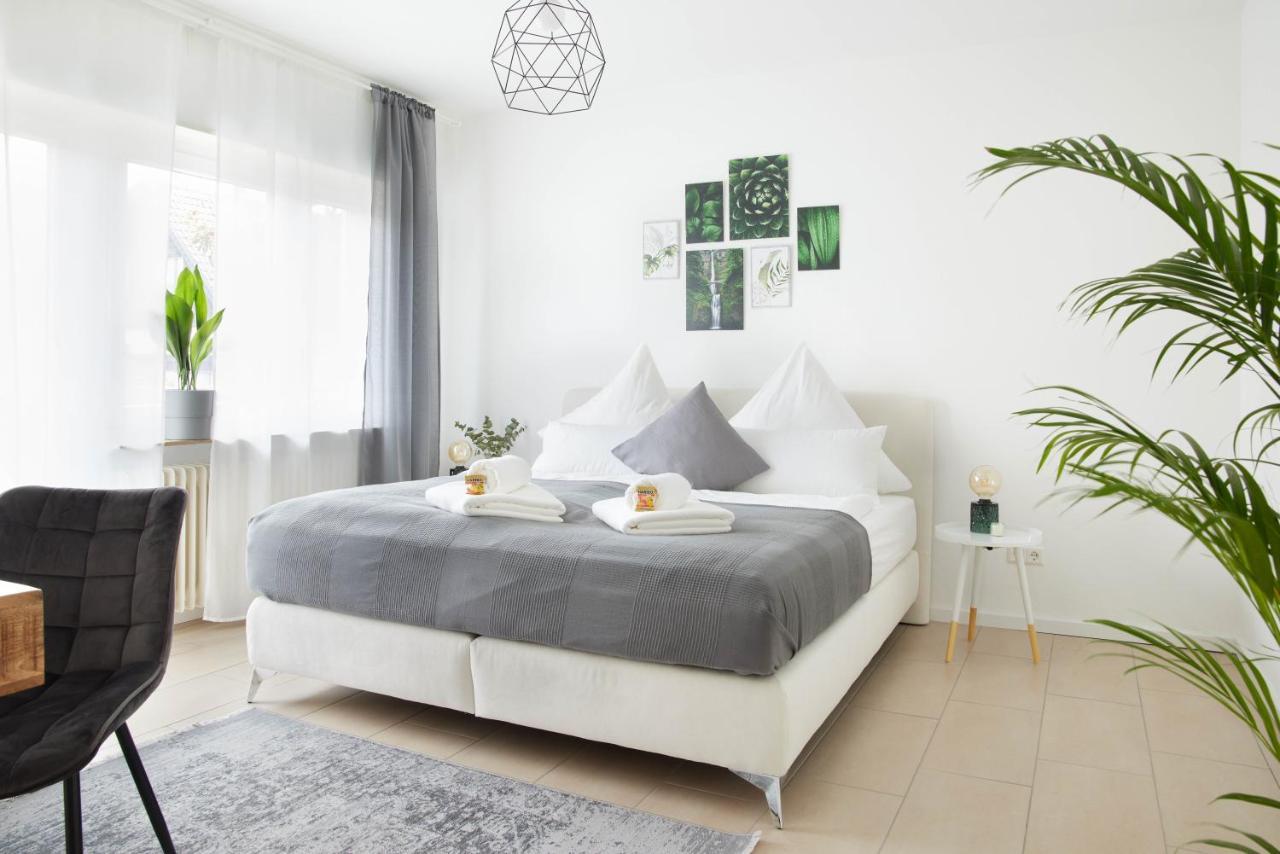 Ajko Homes - Design Apartment - Parkplatz - Balkon - Netflix - 6 Pers Walldorf  Exterior photo