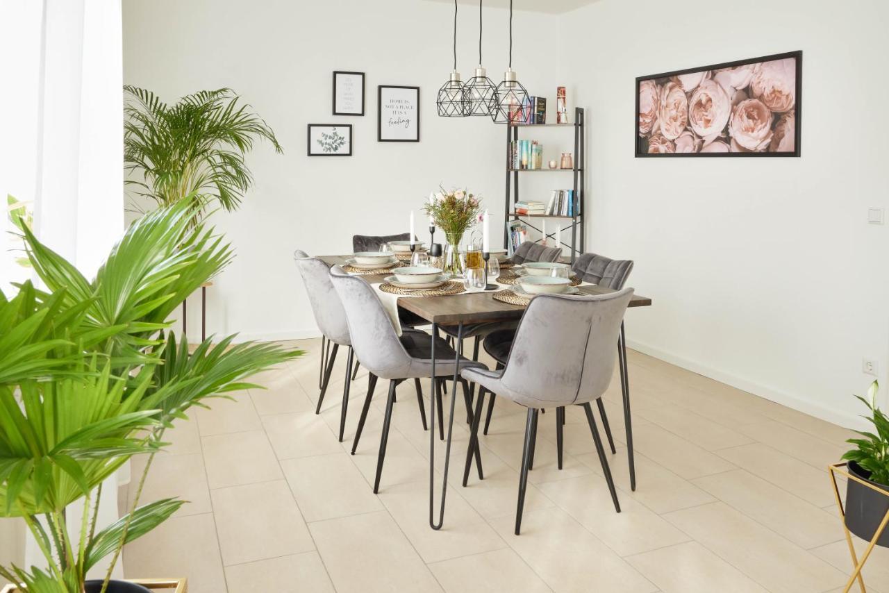 Ajko Homes - Design Apartment - Parkplatz - Balkon - Netflix - 6 Pers Walldorf  Exterior photo